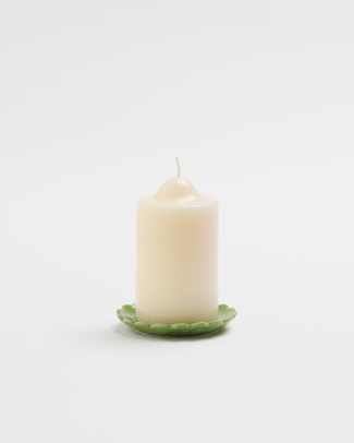 Green Scalloped Pillar Holder